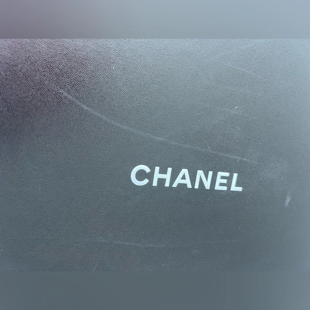 Chanel Black Box